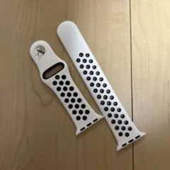 Apple Watch シリコンバンド ホワイト/ブラック 40mm