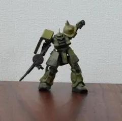FW ガンダムアルティメットオペレーション　ザクII　(砂漠迷彩)　フィギュアのサムネイル