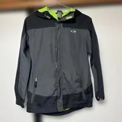 Champion（チャンピオン）C9ラインナイロンジャケット　ナイロンパーカー