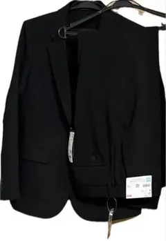 UNIQLO 感動ジャケット 感動スリムパンツ スーツ　上下セット　Mサイズ