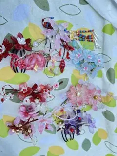 多色花モチーフ髪飾りセット