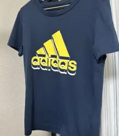 adidasのTシャツ　130