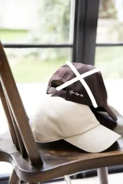herlipto Basic Cotton Satin Cap ecruのサムネイル