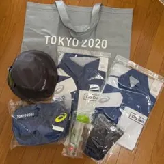 東京オリンピック　TOKYO2020ボランティア　ユニフォーム&グッズ各種