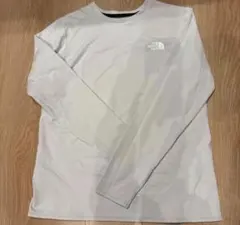 THE NORTH FACE 長袖Tシャツ ライトグレー