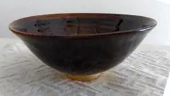 【陶印あり】銘「坊」 天目茶碗 抹茶碗 / 木ノ葉風デザイン褐色の味わい