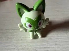ニャオハ　フィギア　ガチャガチャ