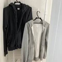 GAP メンズ　グレー・ブラック フード付きパーカー M 2着セット