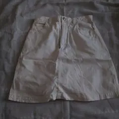 ユニクロ　白　デニムスカート　150