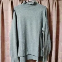 グレー ハイネック ニット 長袖