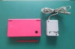 【中古・良品】ニンテンドーDSi Pink 充電器付き D14 2194