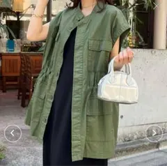 スタンドネックミリタリーベスト　Discoat