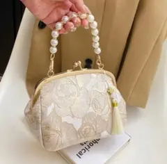 新品　刺繍パーティーバッグ ハンドバッグ がま口ポーチ 和装 着物に