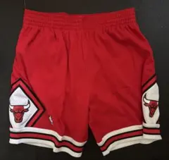 Mitchell & Ness シカゴ・ブルズ 1997/98のサムネイル
