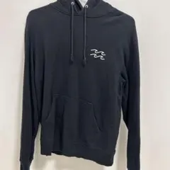 BILLABONG ブラック フード付きパーカー