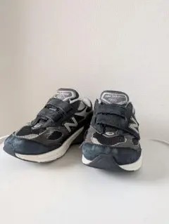 New Balance 990 キッズ スニーカーのサムネイル