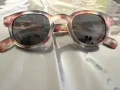 IZIPIZI サングラスのサムネイル