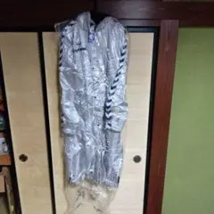 hummel シルバー ベンチコート 未使用