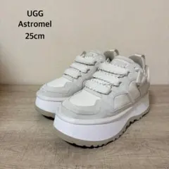 UGG Astromel アストロメル 厚底スニーカー 25cmのサムネイル
