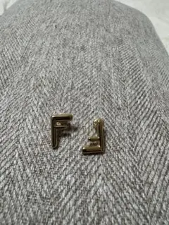 FENDI フェンディ ピアス FOREVER フォーエバー メタル FFロゴ