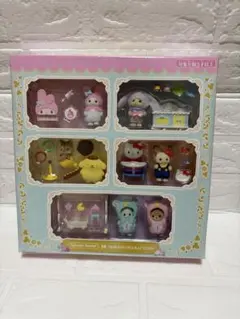 シルバニアファミリー サンリオキャラクターズ　赤ちゃんとなかよし家具セット