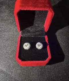 モアサナイト スタッドピアス 最上級の輝き