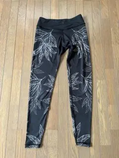 リーフ柄 ヨガパンツ ブラックのサムネイル