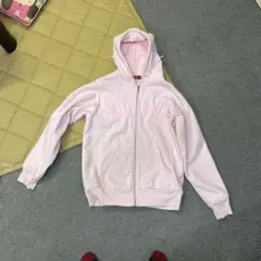 ピンク パーカー