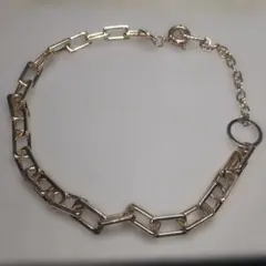 チェーンネックレス