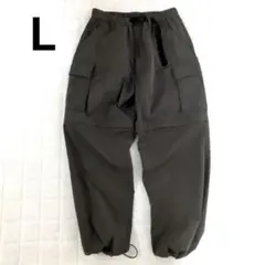 美品 GU ジーユー スーパーワイドカーゴパンツ　カーキ　Ｌ ２way