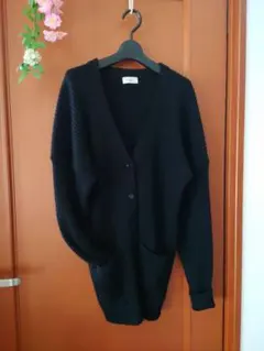 【IENA 】定価2.5万円 畦編み(畔編み)Ｖネックカーディガン ブラック