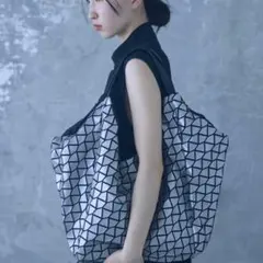 ✨新品未使用✨チワタ 2wayショルダーバッグ chi.wata チワタ 2way レザーショルダーバッグ 幾何学模様