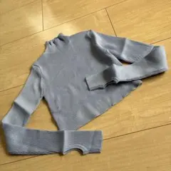 M グレイル　ライトブルー　サムホール　 リブ編み 長袖ハイネックセーター