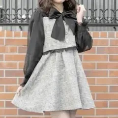 ROJITA ビジュボウタイリボンツイードワンピース グレー