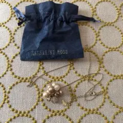 Item thumbnail for item f1ed6ab1-fa4e-4eb3-8799-d1ed9c46c86b