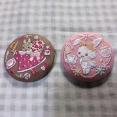 サンリオキャラクター　刺繍缶バッチ　２個セット