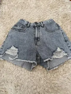 PUNYUS ダメージデニムショートパンツ サイズ1