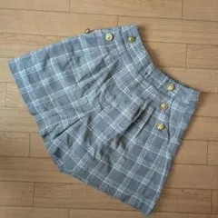 グレーとホワイトのチェック柄キュロット　ハニーズ