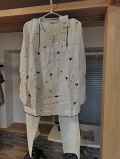 Item thumbnail for item 9352e5e2-3853-40d8-accd-115751a94f52