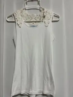 janis market ホワイト タンクトップ　背中レースのサムネイル
