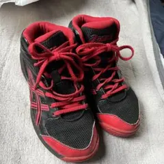 asics バスケットボールシューズ 黒/赤　22.5