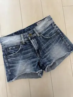 RODEO CROWNSデニムショートパンツ切りっぱなし加工
