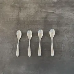 Item thumbnail for item 75d6b9a3-06a7-4652-bd3e-f8d232d18a0b