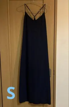 ユニクロ　キャミソールワンピース　Sサイズ　ネイビー