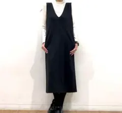 『ユニクロ』ブラッシュドジャージージャンパースカート(丈短め)