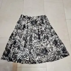 ・style com　フレアスカート　日本製　サイズ9のサムネイル