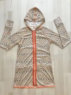 ラッシュガードパーカー