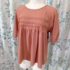 ​【未使用】MAKELET LYON タグ付 スモッキング刺繍 カットソー Mのサムネイル