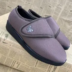 Item thumbnail for item d53949c9-fd0f-41a7-83eb-cb07c298702b