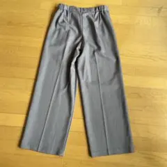 ＧＵグレー ワイドパンツ プリーツ入り